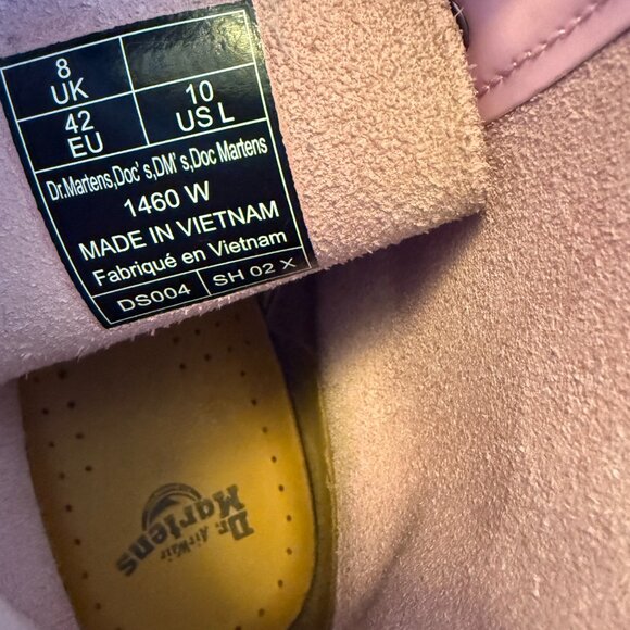 Pale Pink Doc Martens Patent Leather Lace-Up Boots | Size 10 - Picture 5 of 8